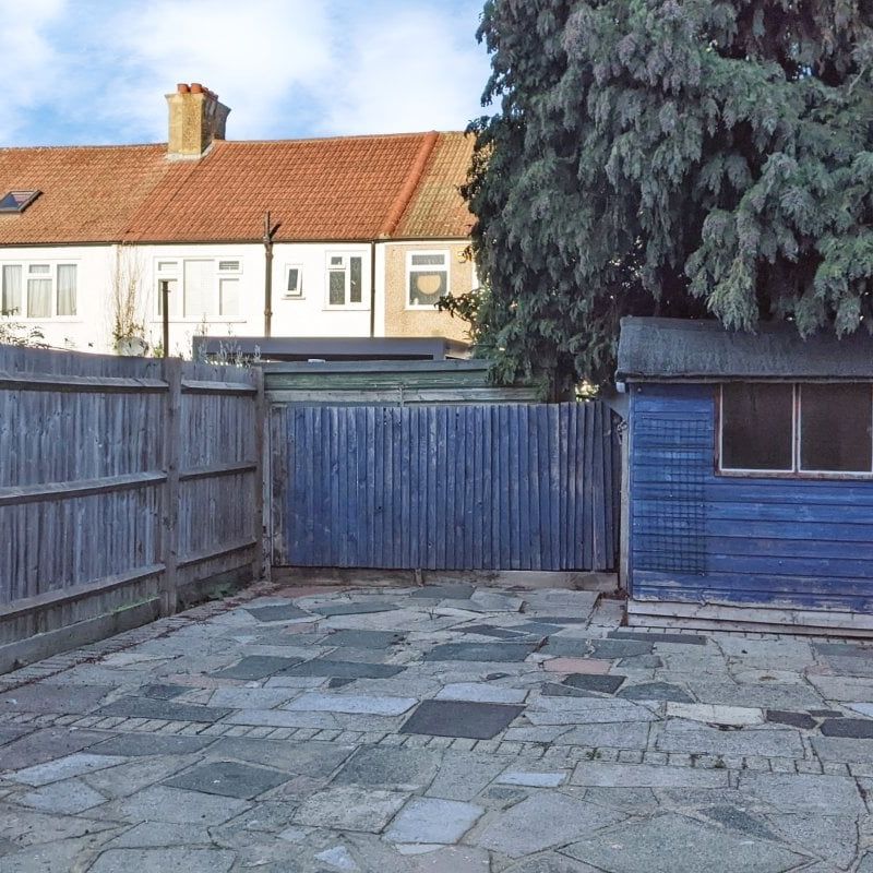 Waddon Court Road, Croydon - Photo 1