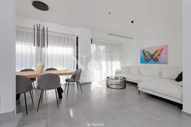 Μεζονέτα για ενοικίαση Πετρούπολη - Φωτογραφία 1