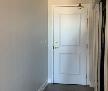 For Lease - A1020 - 11211 Yonge Street, Richmond Hill, Ontario - Photo 1