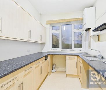 5 bedroom semi-detached house to rent - Photo 5