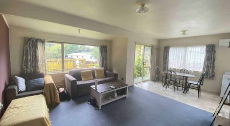 2-Bedroom Home in Greerton - Photo 5