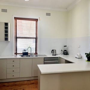 Tidy Family Home in West Tamworth - Photo 2