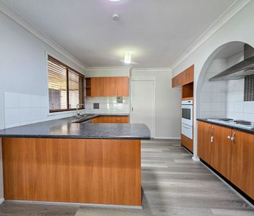 Home For Rent - Photo 6