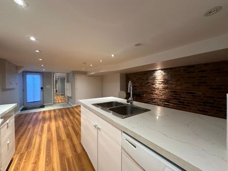 For Lease - 11 Somerset Avenue Unit# Bsmt, Toronto, Ontario - Photo 4