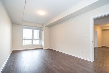 For Lease - 150 Oak Park Boulevard Unit# 307, Oakville, Ontario - Photo 2