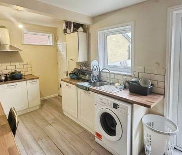 Copleston Road, Ipswich - Photo 1