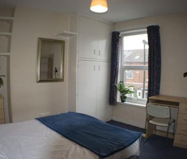 4 bedroom house to rent - Photo 4