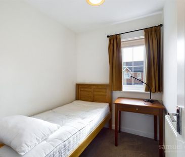 3 bedroom terraced house to rent - Photo 3