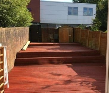 Room in a Shared Flat, Danebury Avenue, SW15 - Photo 6