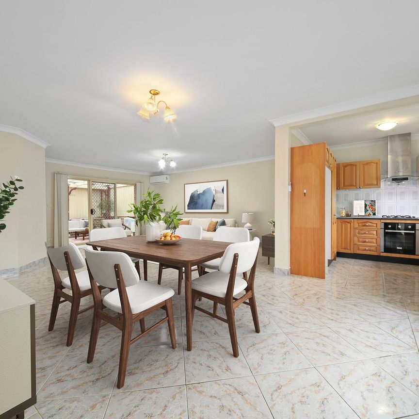 3/22-26 Collaroy Avenue, Peakhurst NSW 2210 - House For Rent | Domain - Photo 1