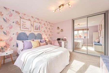 4 bedroom detached house to rent - Photo 3