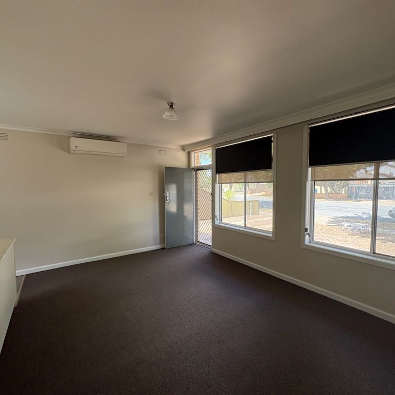 Newly Updated Unit! - Photo 1