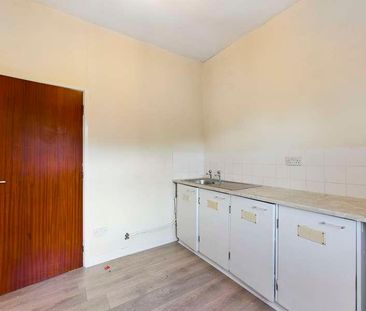 London Road, Newcastle-under-lyme, ST5 - Photo 6