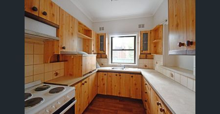 FULL BRICK HOME - Photo 2