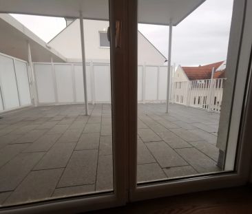 Neubau - Wunderschöne 3 Zimmer-Wohnung mit großzügiger Terrasse - Photo 3