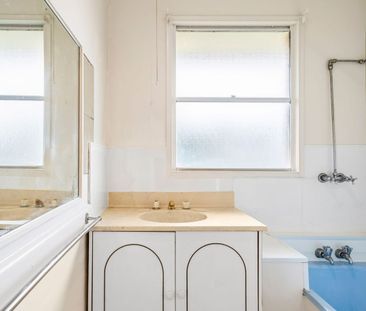 Two Bedroom Delight - Photo 4