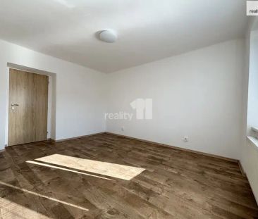 Pronájem bytu 2+1 po kompletní rekonstrukci, 51 m – Nový Bor - Photo 2