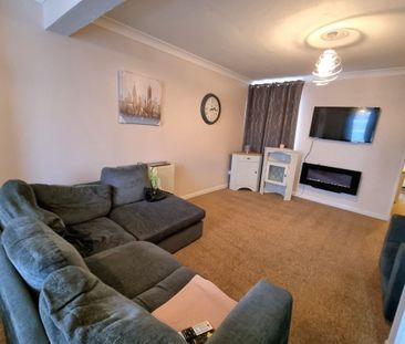 Jessie Road, GOSPORT - Photo 2