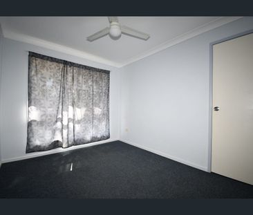 Charming Family Home in Gracemere Awaits! - Photo 5