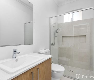 16 Brilliant Boulevard, Mandogalup, WA 6167 - Photo 6