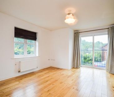 2 bedroom apartment to rent - Photo 4