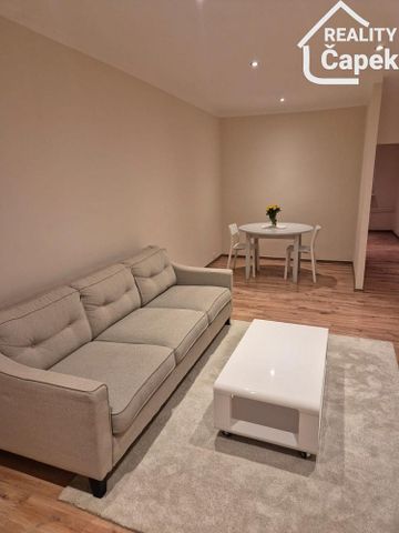 Pronájem bytu 2+1 56 m² - Photo 2