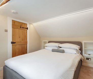 High Street - Photo 6