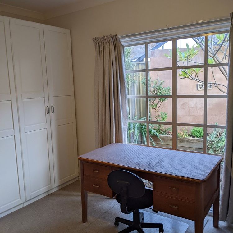 2-bedroom shared house / townhouse, Rodda Road - Photo 1