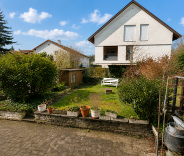 Charmantes 6-Zimmer-Einfamilienhaus mit Garten & Garagenbox in best... - Photo 5