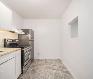 For Lease - 185 Mcarthur Avenue Unit# A, Vanier and Kingsview Park,... - Photo 6