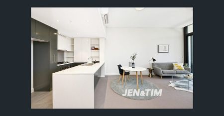 Stylish Bayside Apartment with Winter Garden & Water Glimpses - Photo 5