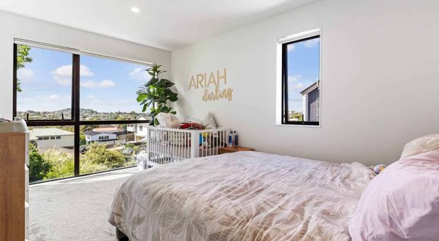 Discover the Pinnacle of Modern, Spacious Living - Photo 1