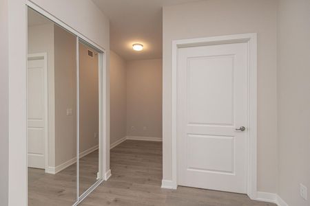 For Lease - 3600 Brian Coburn Boulevard, Orleans - Cumberland and Area, Ontario - Photo 5