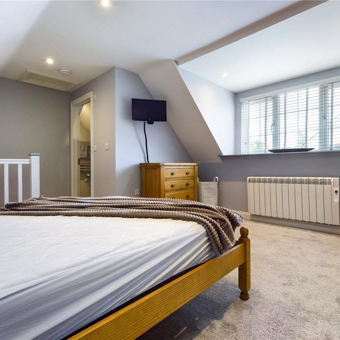 1 bedroom detached house to rent - Photo 1