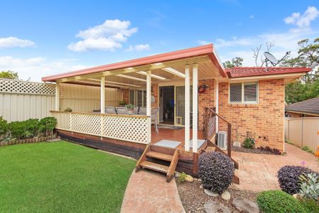 Immaculate 3 bedroom home - Prime Location - Photo 5