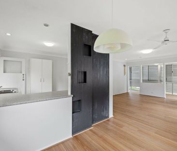 11 Petanne Street, Aspley QLD, Belconnen - Photo 2