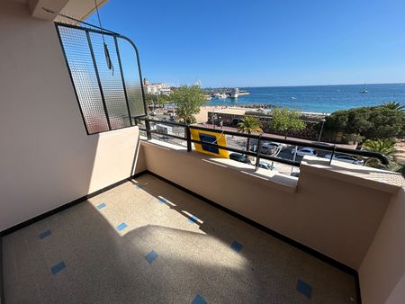 Apartment - Photo 2