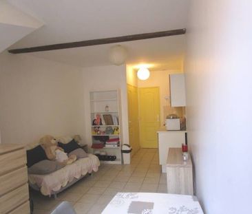 Location Appartement 1 pièce 22m² NARBONNE 11100 - Photo 2
