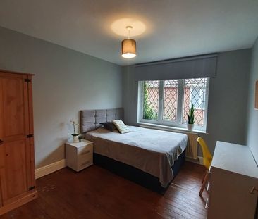 Room in a Shared House, Wheatfield Way, BN2 - Photo 6