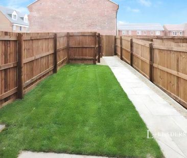 2 bedroom semi-detached house to rent - Photo 2