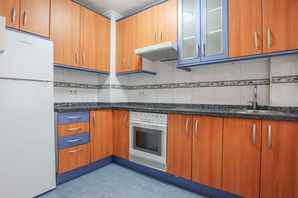 Alquiler de piso en Calle San Pedro de Mestallón, 12 - Foto 1