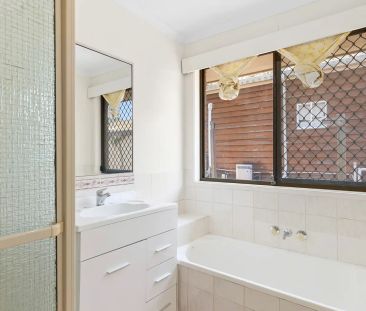 Spacious Family Home with Double-Storey Shed in Jindalee! - Photo 3
