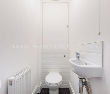 3 bedroom terraced house to rent - Photo 6