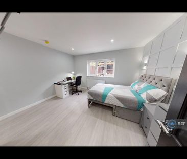 5 bedroom semi-detached house to rent - Photo 6