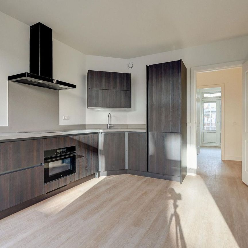 Appartement te huur: Bartholomeus Diazstraat 23-1 1057 TA Amsterdam - Photo 1