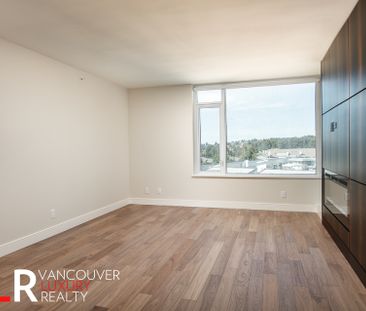 Condo in New Westminster, BC - Photo 4