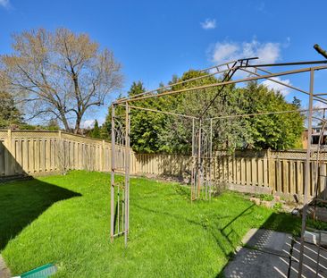 For Lease - 168 Old Sheppard Avenue Unit# Basement, Toronto, Ontario - Photo 4