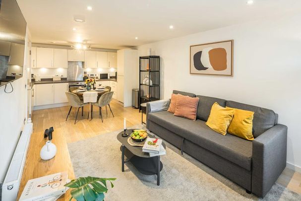 Westland Place - Photo 1