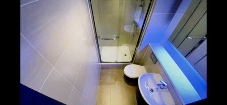 One Bedroom D-L7-L8 - Photo 2