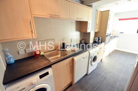 4 Derwentwater Terrace, Leeds, LS6 3JL - Photo 2